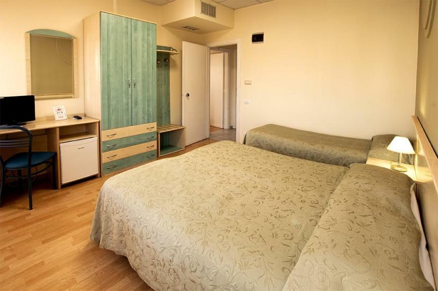 Hotel Scacciapensieri เน็ตตูโน ภายนอก รูปภาพ