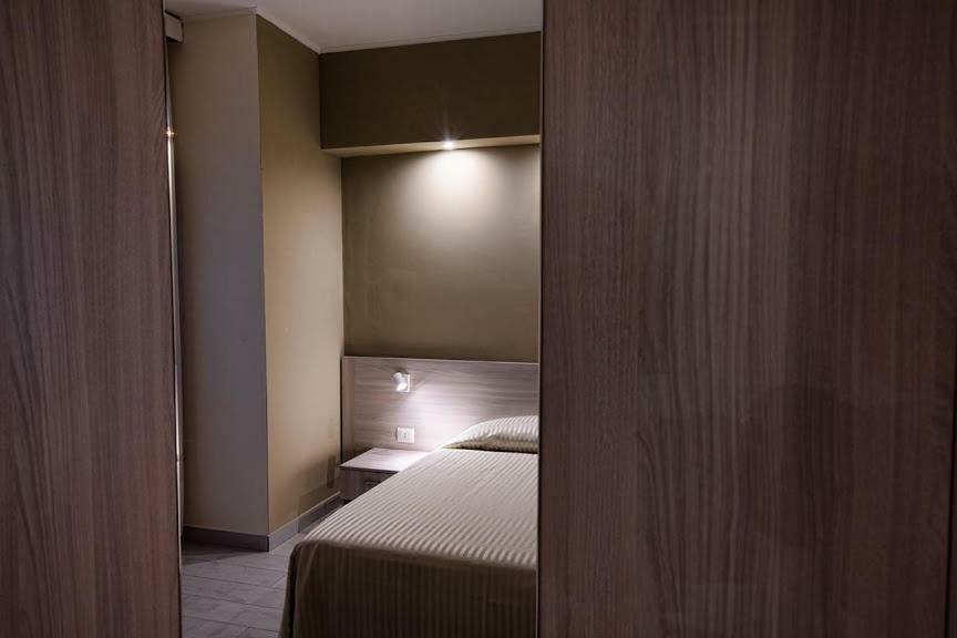 Hotel Scacciapensieri เน็ตตูโน ภายนอก รูปภาพ