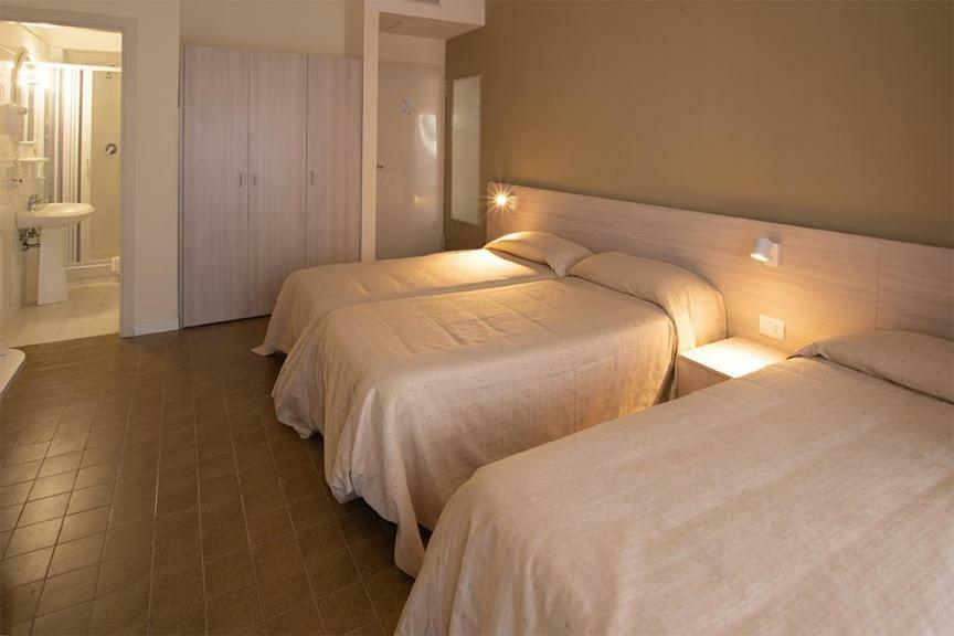 Hotel Scacciapensieri เน็ตตูโน ภายนอก รูปภาพ